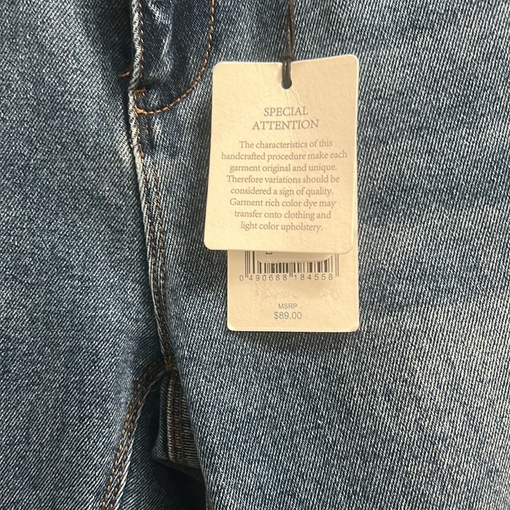 NWT A LOVES A HIGH RISE EXTREME FLARE JEANS - Picture 6 of 6